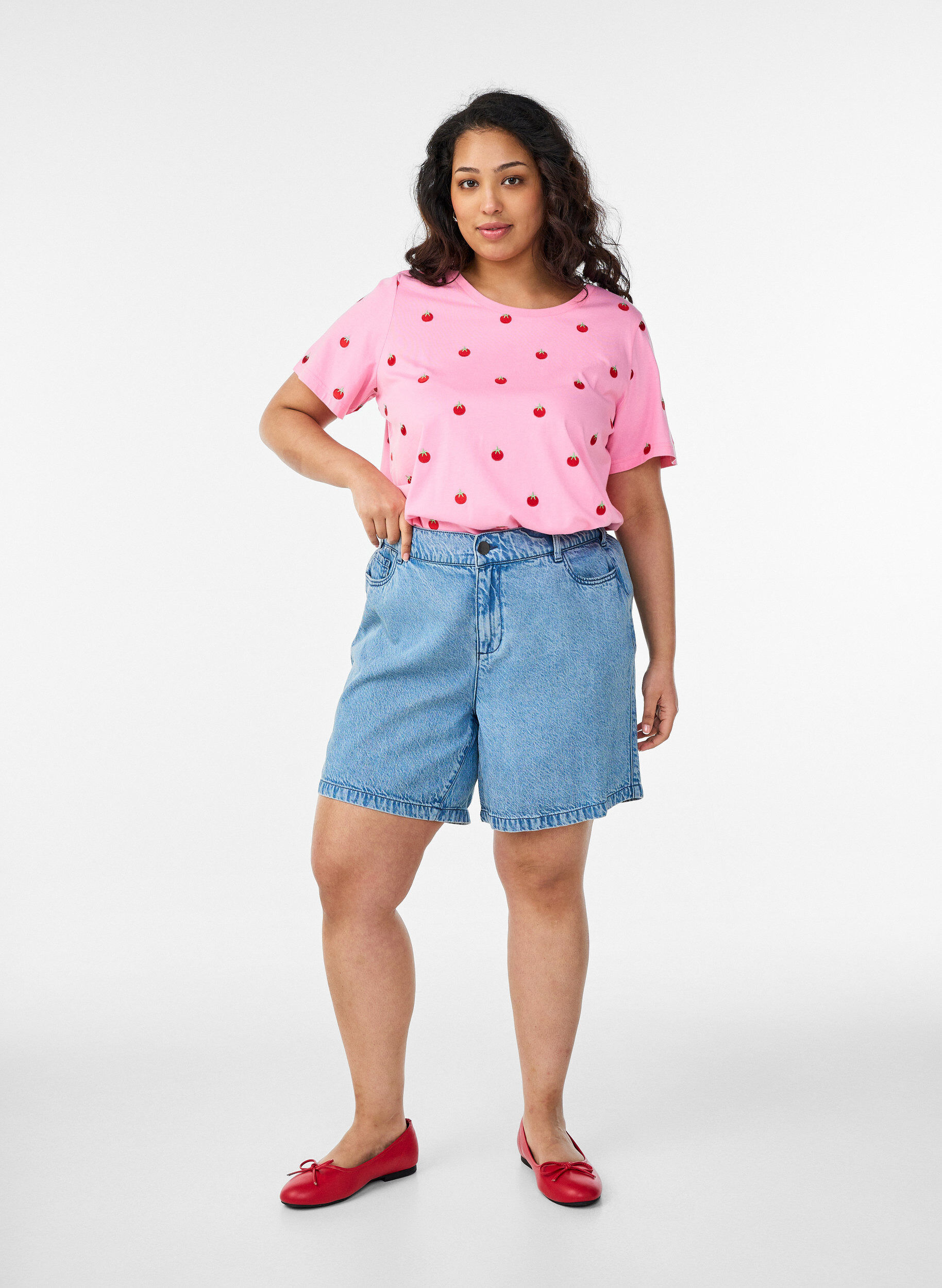 ZizziT-shirt en coton biologique avec motifs brod&eacute;s, Rose, Model image number 1