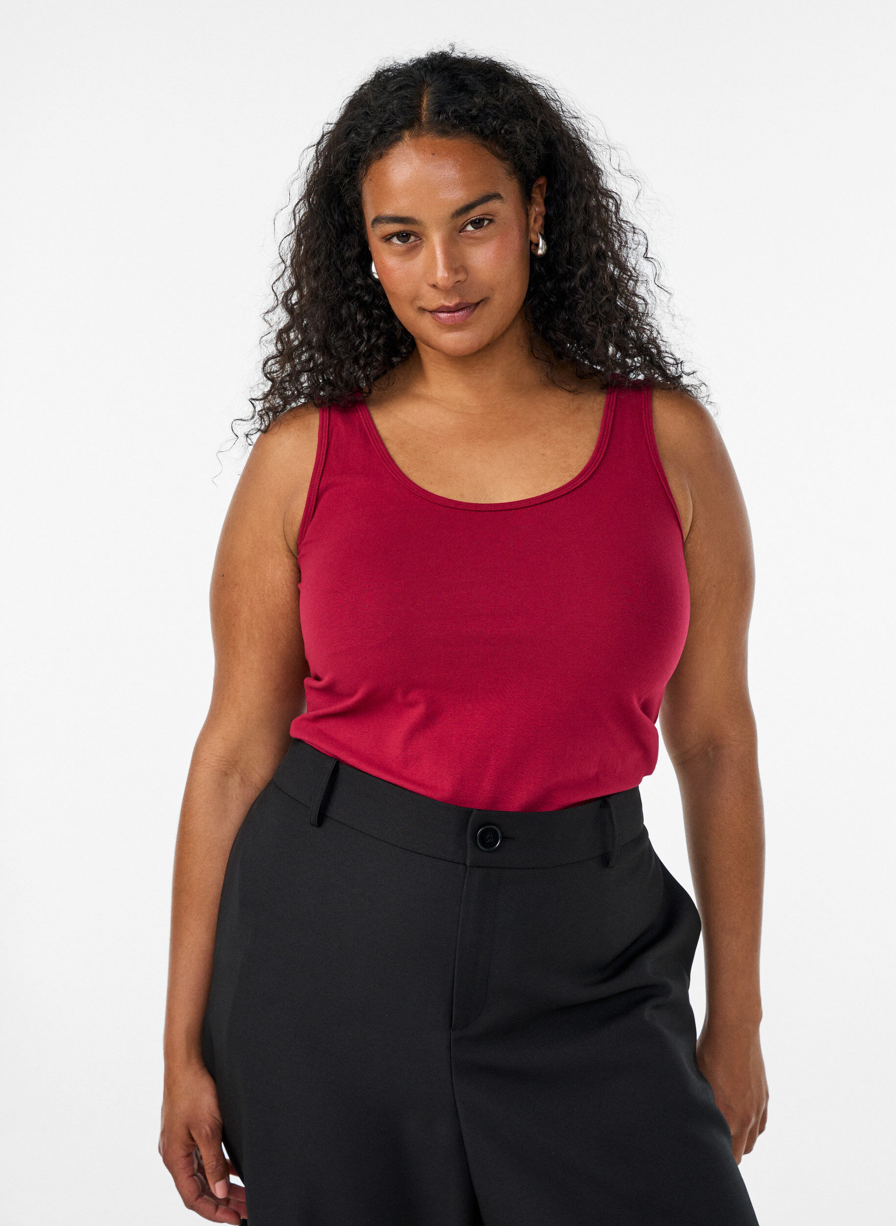 Haut Basic uni en coton, Bordeaux, Model