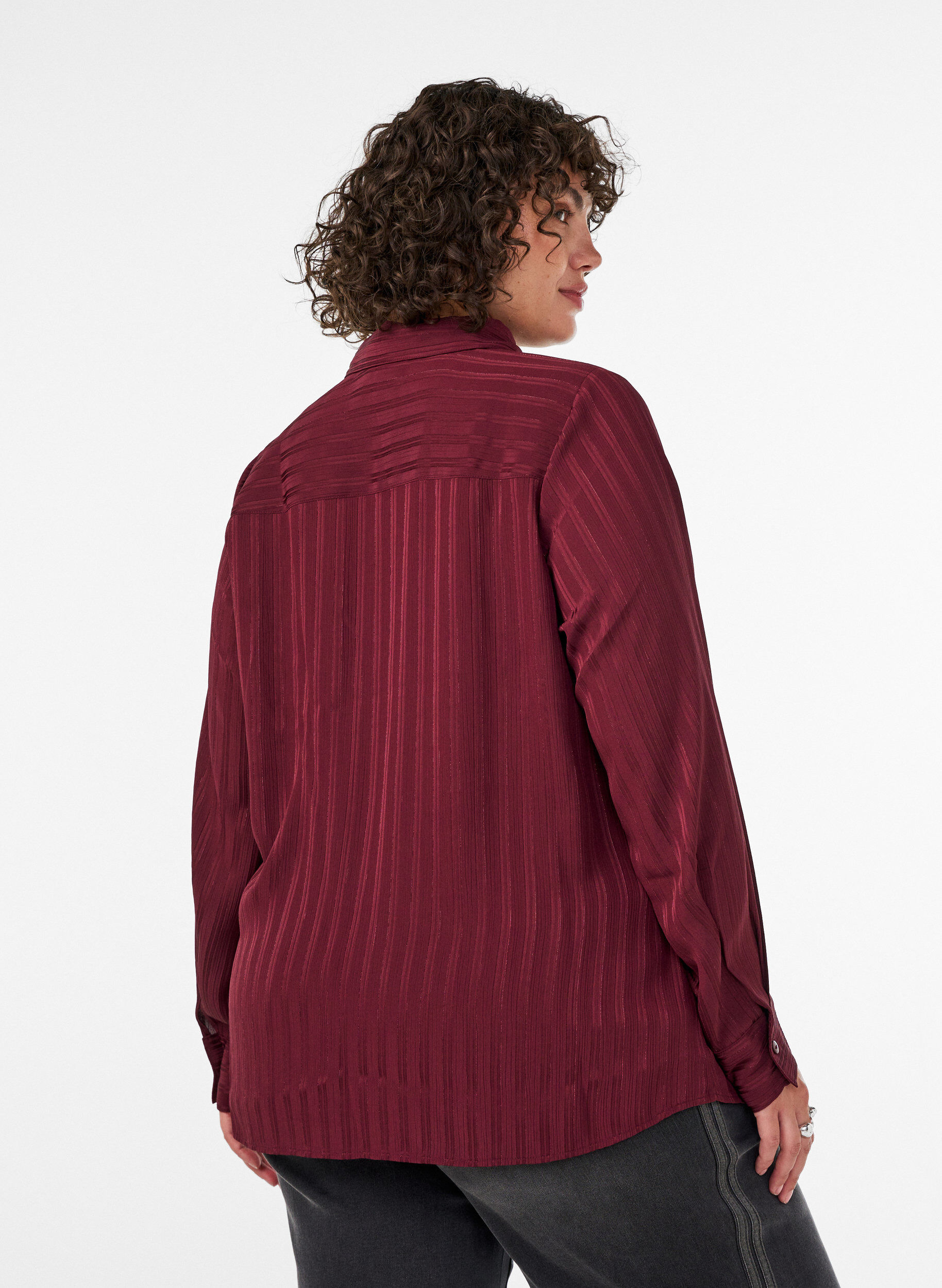 ZizziChemise &agrave; rayures textur&eacute;es et fils paillet&eacute;s, Bordeaux, Model image number 2