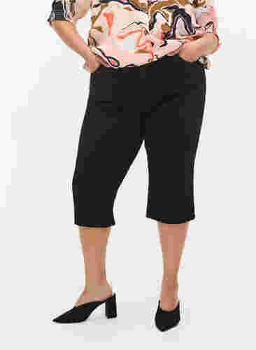 Pantalon capri moulant en denim de coton, Black, Model image number 1