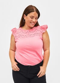 T-shirt en coton biologique avec broderie anglaise, Strawberry Pink , Model
