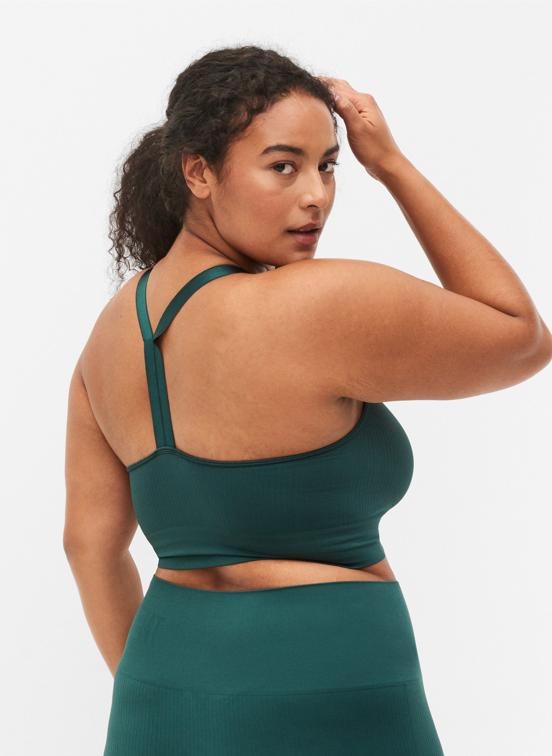 Zizzi Soutien-gorge de sport sans coutures, Pine Grove, Model image number 1