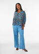 Blouse &agrave; imprim&eacute; cachemire et d&eacute;tails en dentelle, Bleu Clair, Model image number 1