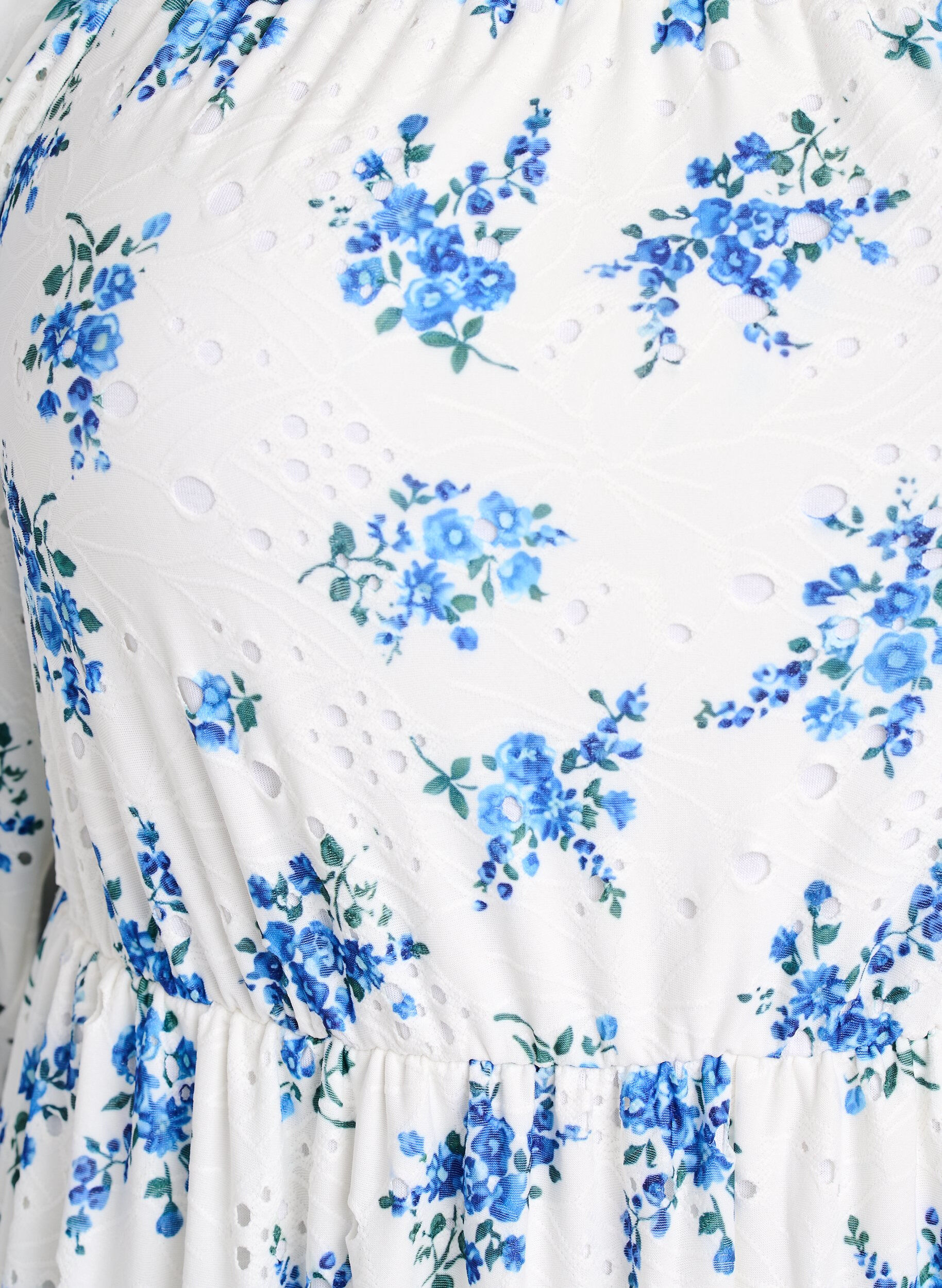 ZizziEnkellange jurk met bloemenprint en gaatjesborduursel, Wit, Packshot image number 2