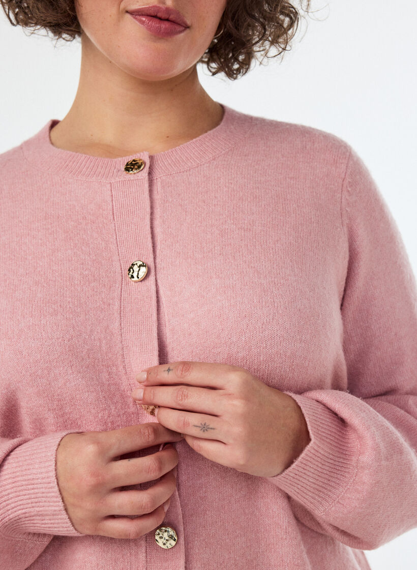 Cardigan en maille douce avec boutons dor&eacute;s, Rose poudr&eacute;e, Model image number 3