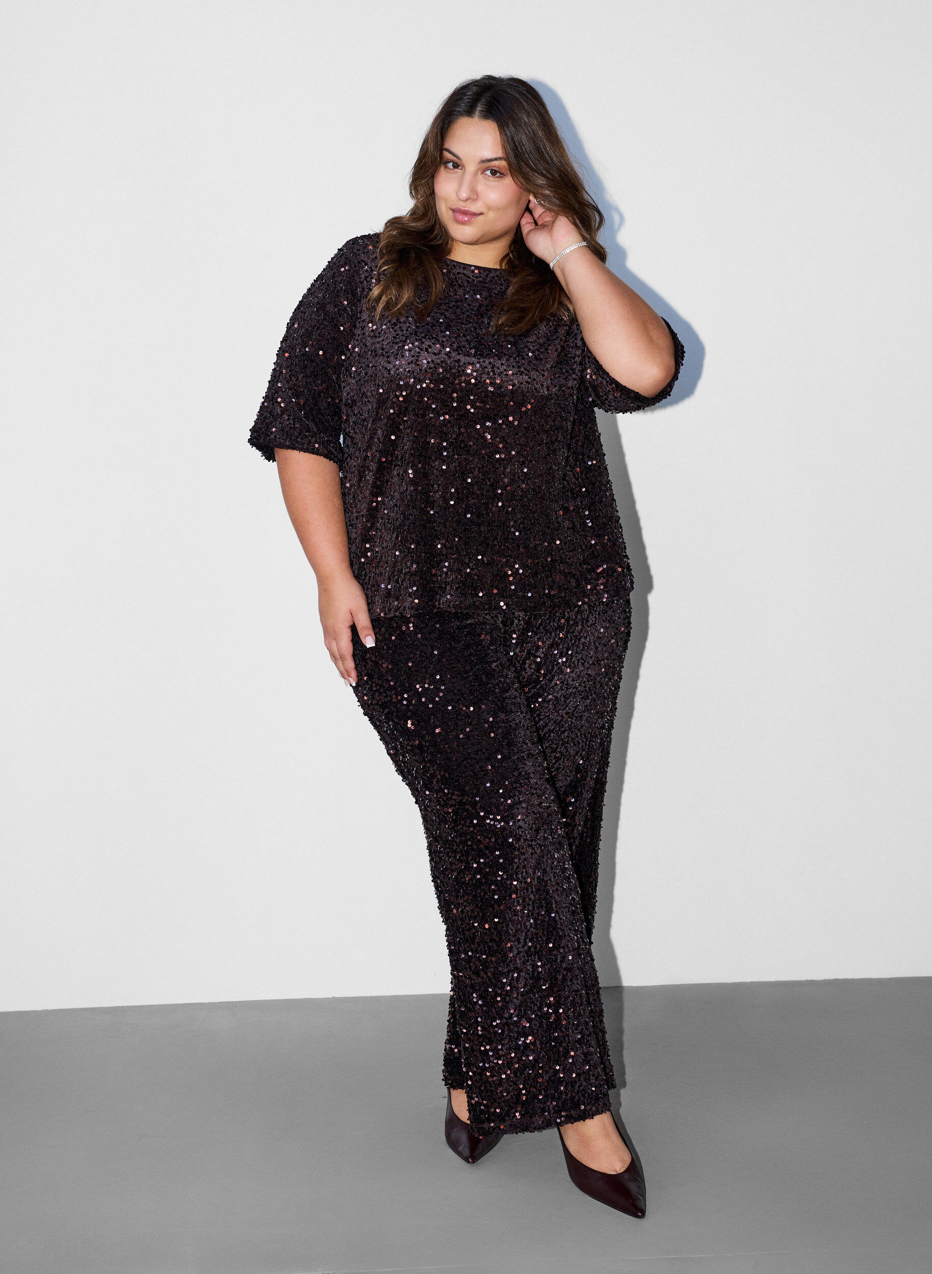 ZizziPaillettenblouse met mouwen tot de elleboog, Bruin, Model image number 1