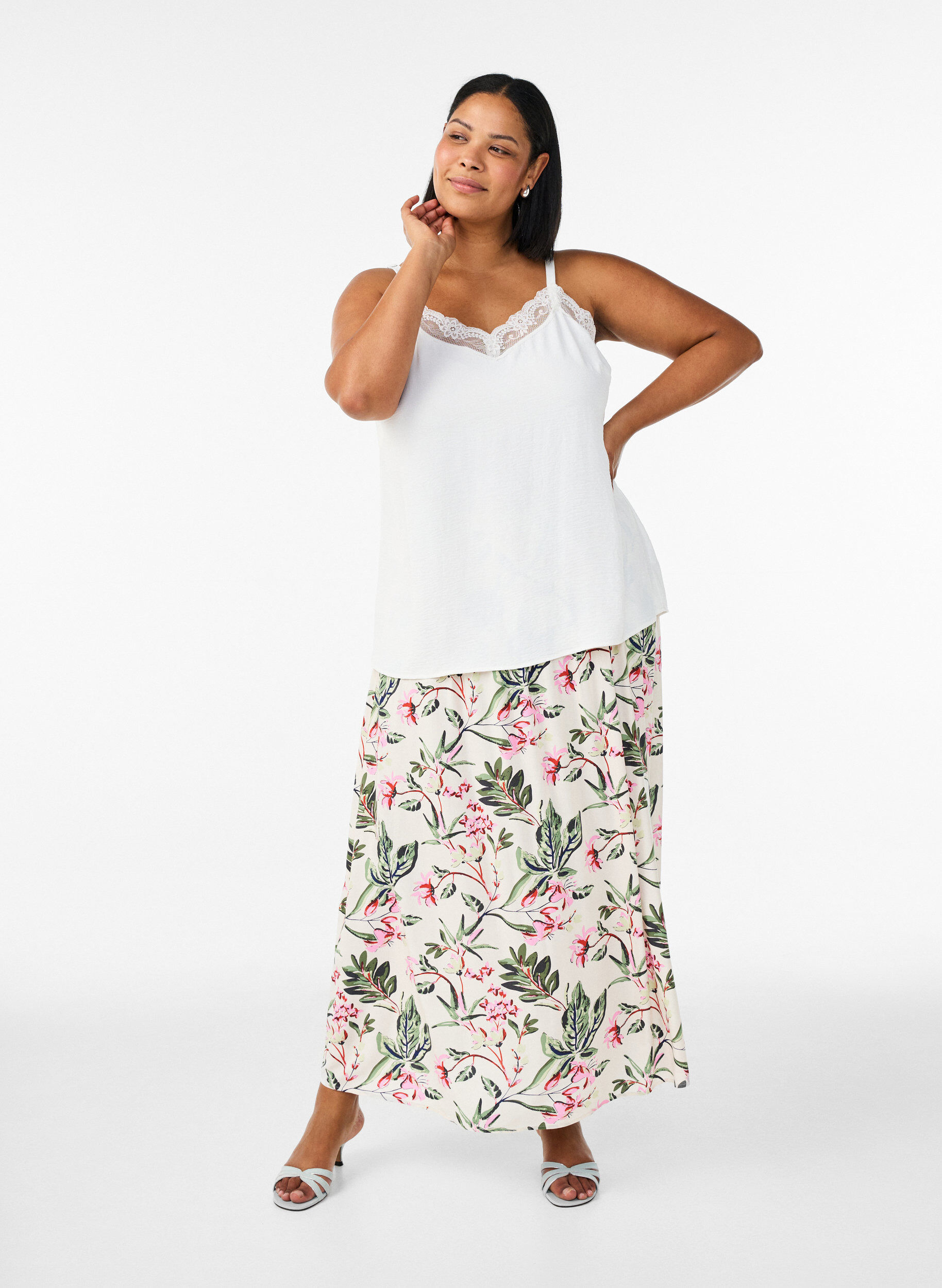 Viscose maxi-rok met smock, Vanille, Model