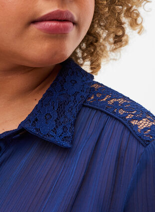 Lang overhemd met kanten details, Evening Blue, Model image number 2