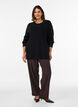 Gebreide blouse met ribstructuur en knoopdetails, Zwart, Model image number 1