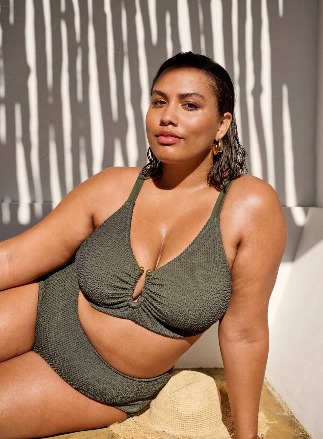 Bikini met textuur en een elegant detail, , Model