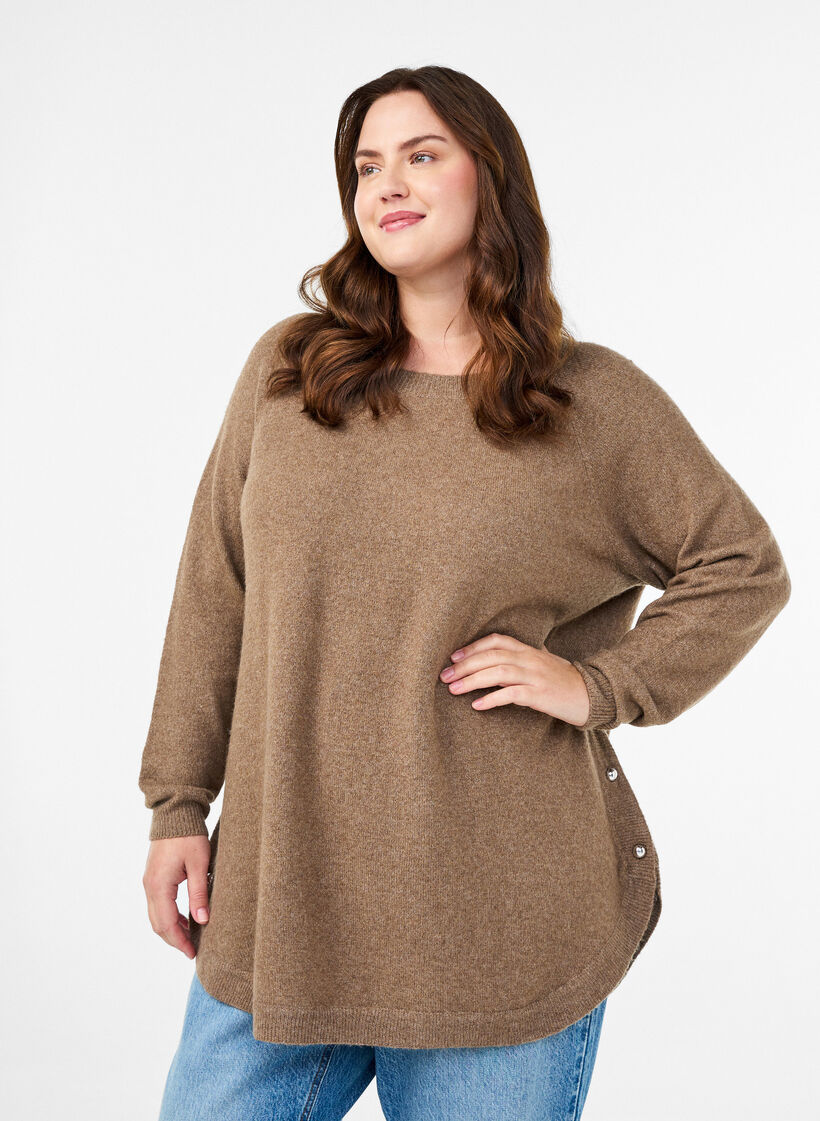 Blouse longue en maille avec boutons boule, Marron, Model image number 0