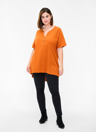T-shirt en coton avec col en V et boutons, Autumnal, Model image number 2