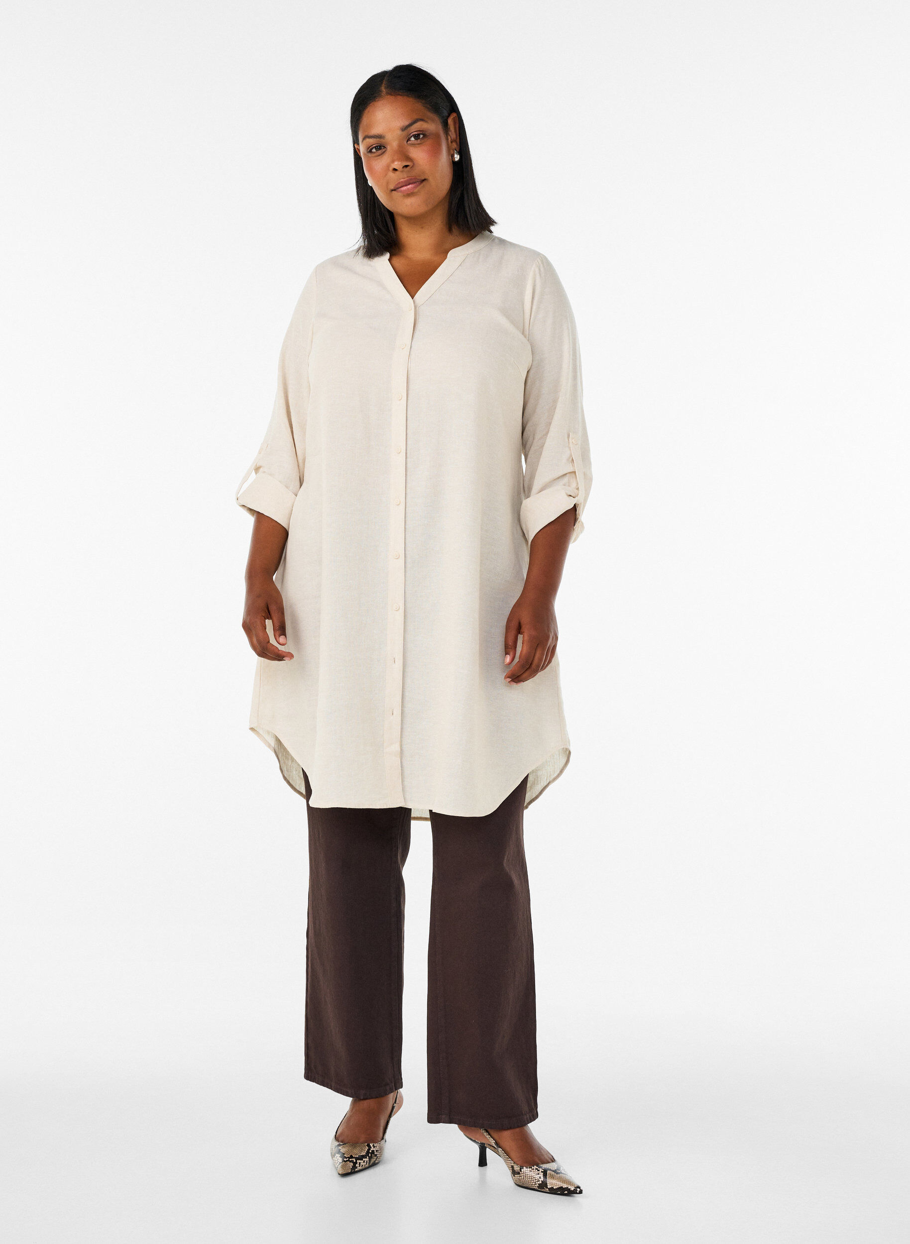 Lang shirt in linnen en viscose, Beige, Model
