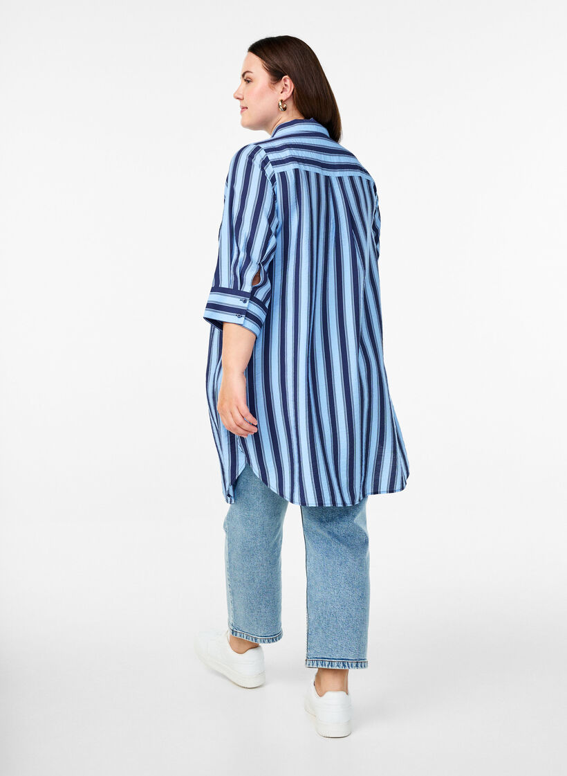 Robe courte avec col et poche poitrine, Bleu, Model image number 2