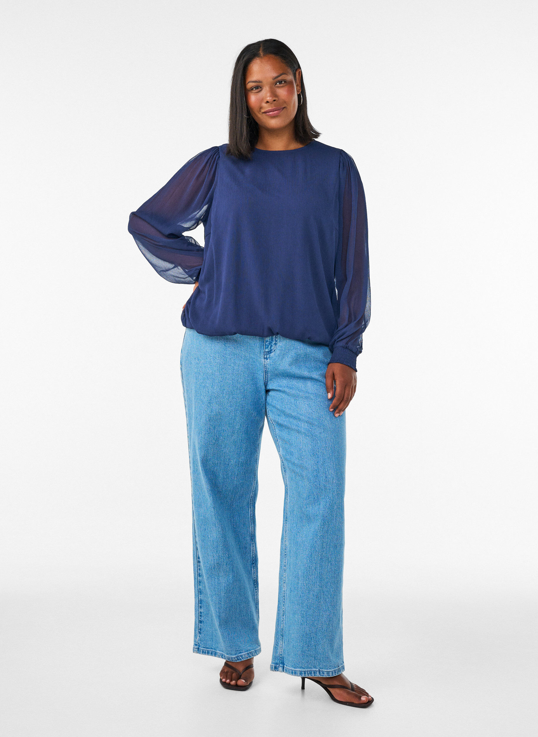 ZizziBlouse en mousseline avec manches transparentes, Bleu, Model image number 1