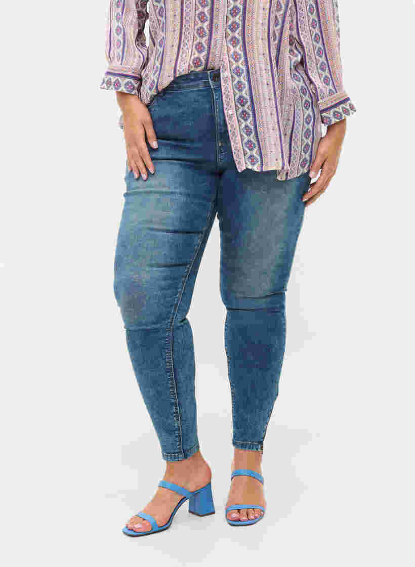 Cropped Amy jeans met rits, Blue denim, Model image number 4