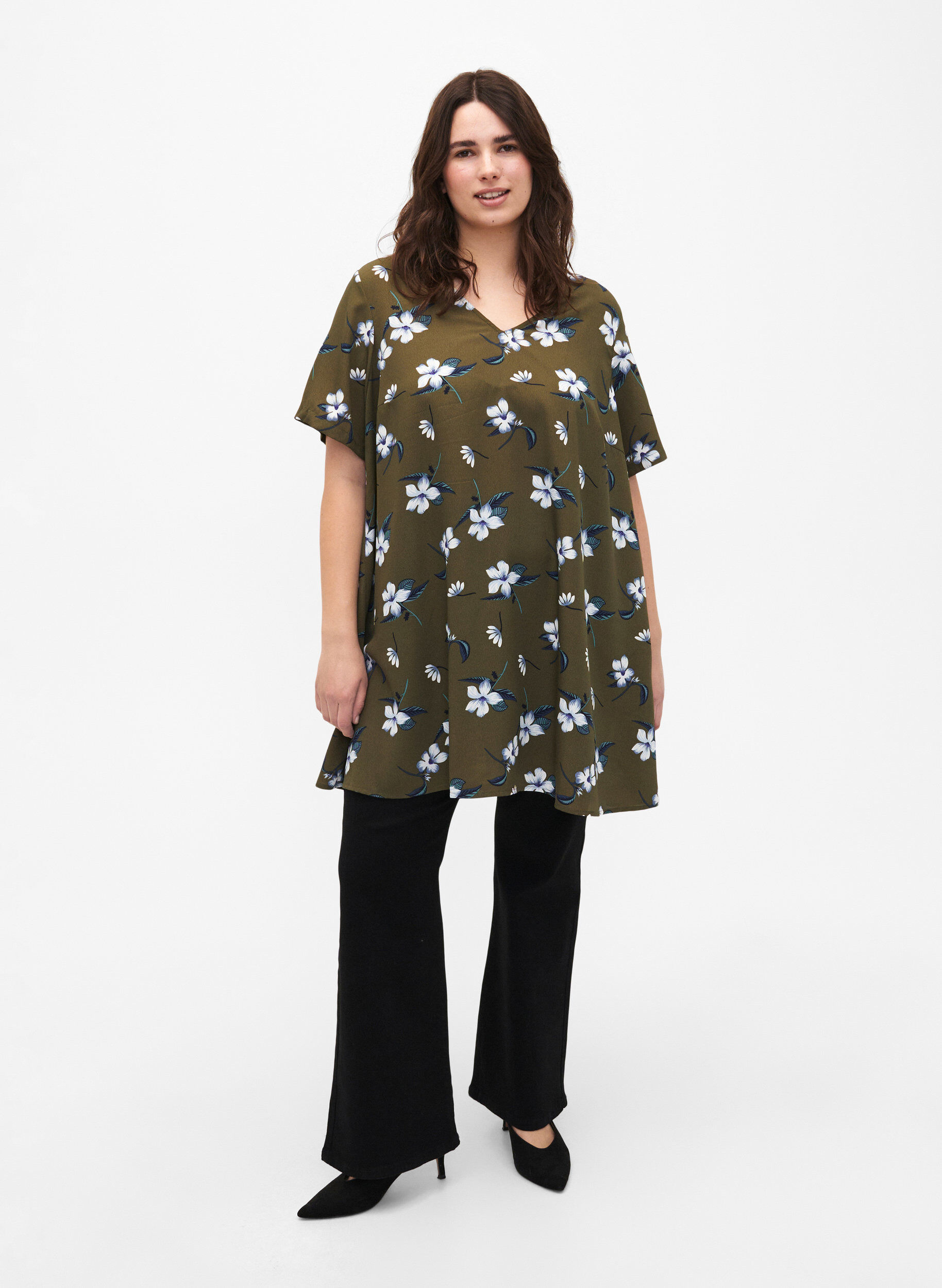 ZizziFLASH - Tuniek met v-hals en print, Olive Night Flower, Model image number 2