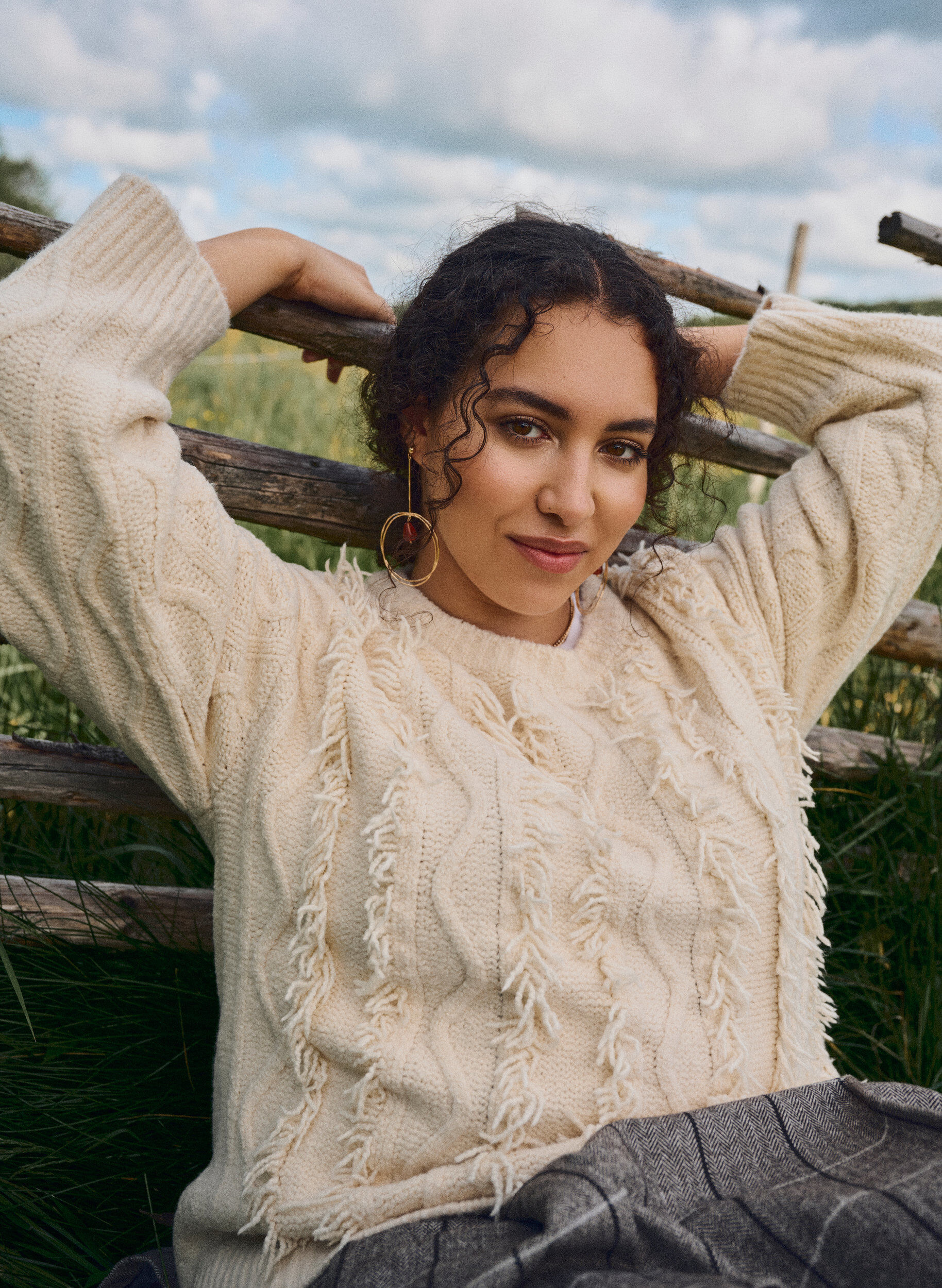 Zizzi Maille &agrave; col rond et motif textur&eacute;, Beige, Image image number 0