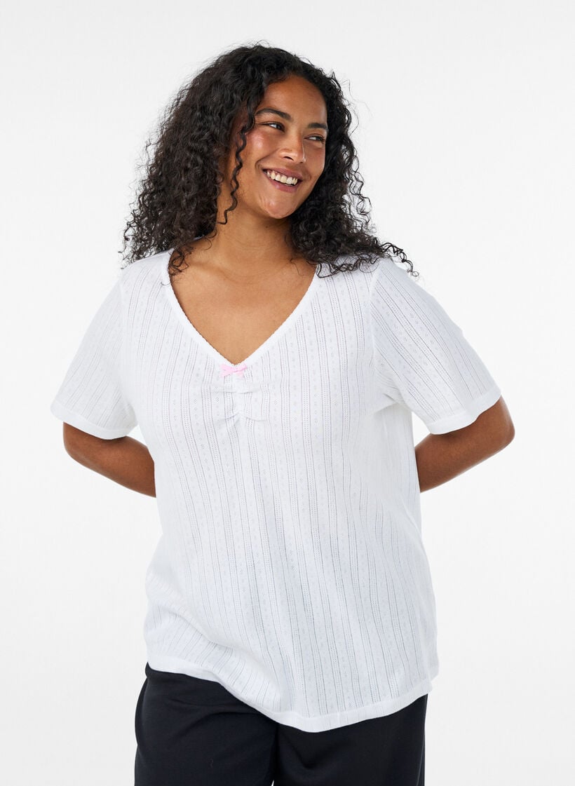 Haut de nuit en coton biologique avec broderie ajour&eacute;e, Blanc, Model image number 0