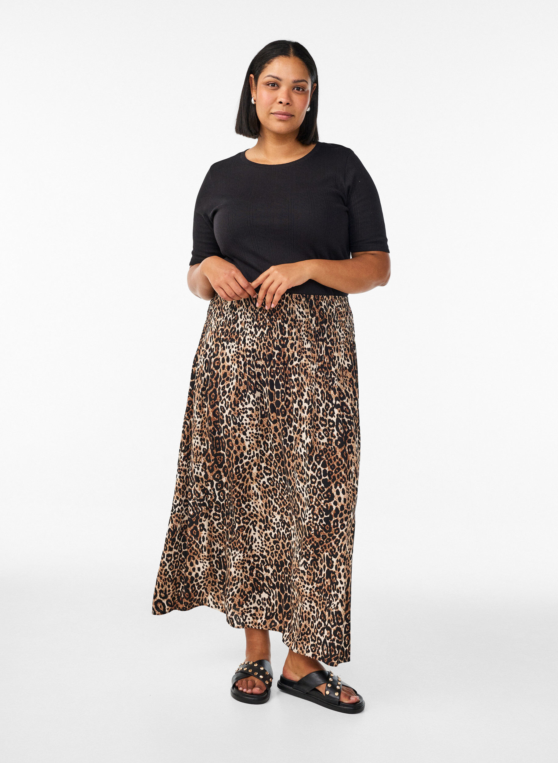 Viscose maxi-rok met smock, Bruin, Model