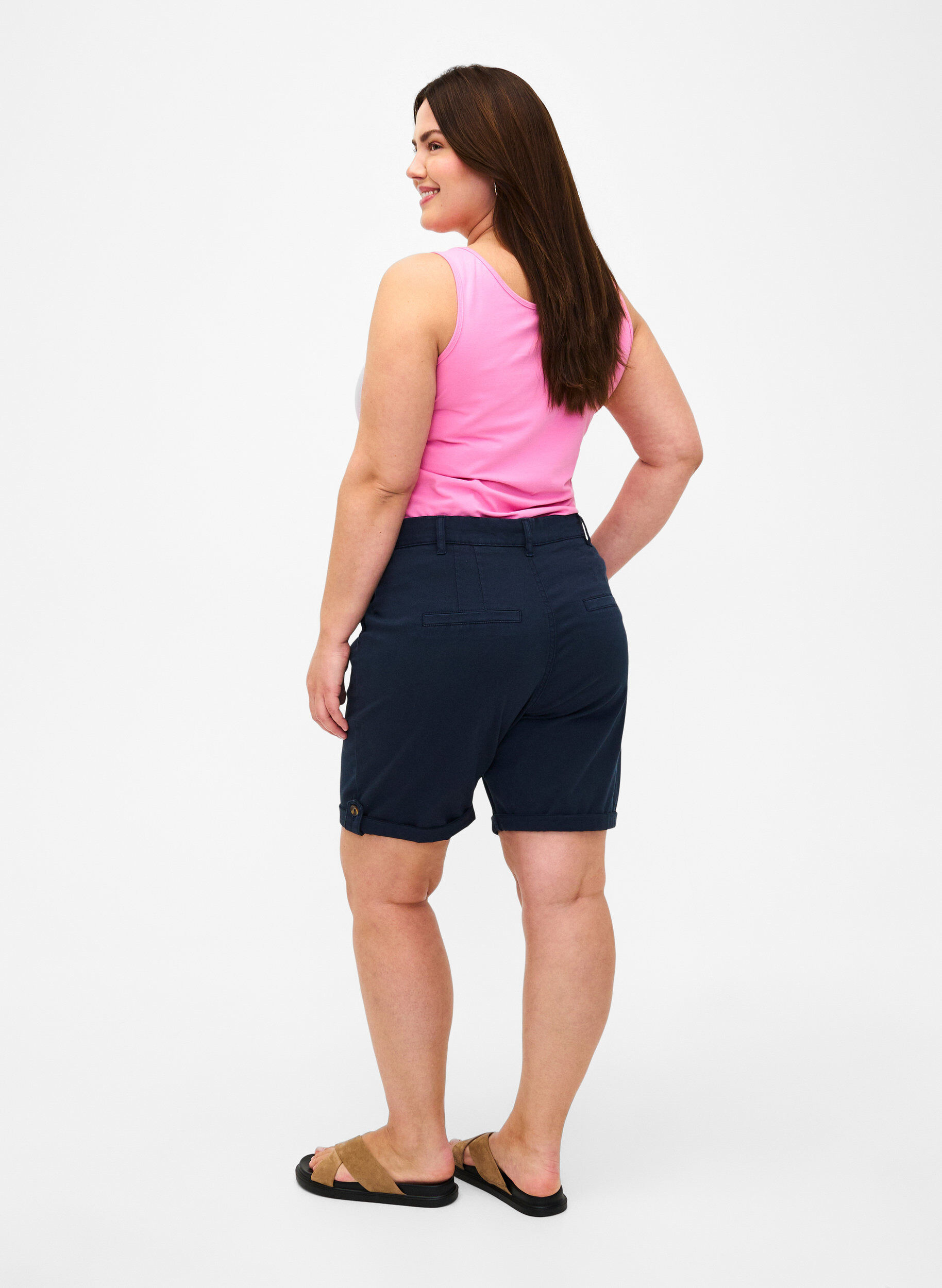 Zizzi Short chino &agrave; poches, Navy Blazer, Model image number 1