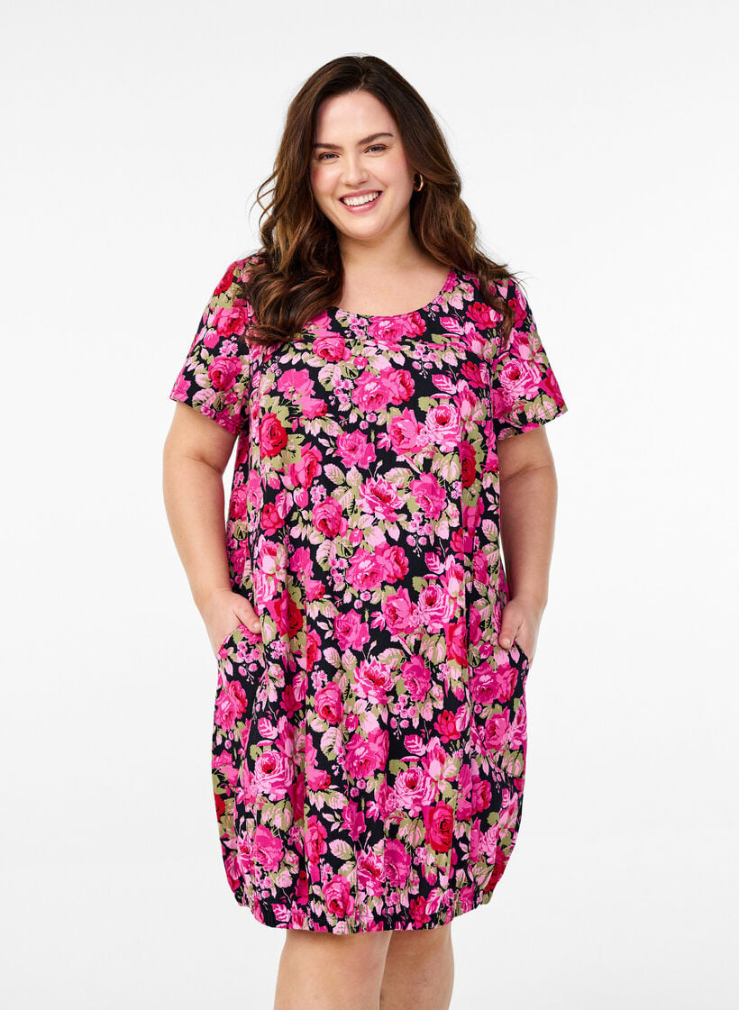 Robe en coton &agrave; manches courtes avec imprim&eacute;, Noir, Model image number 0