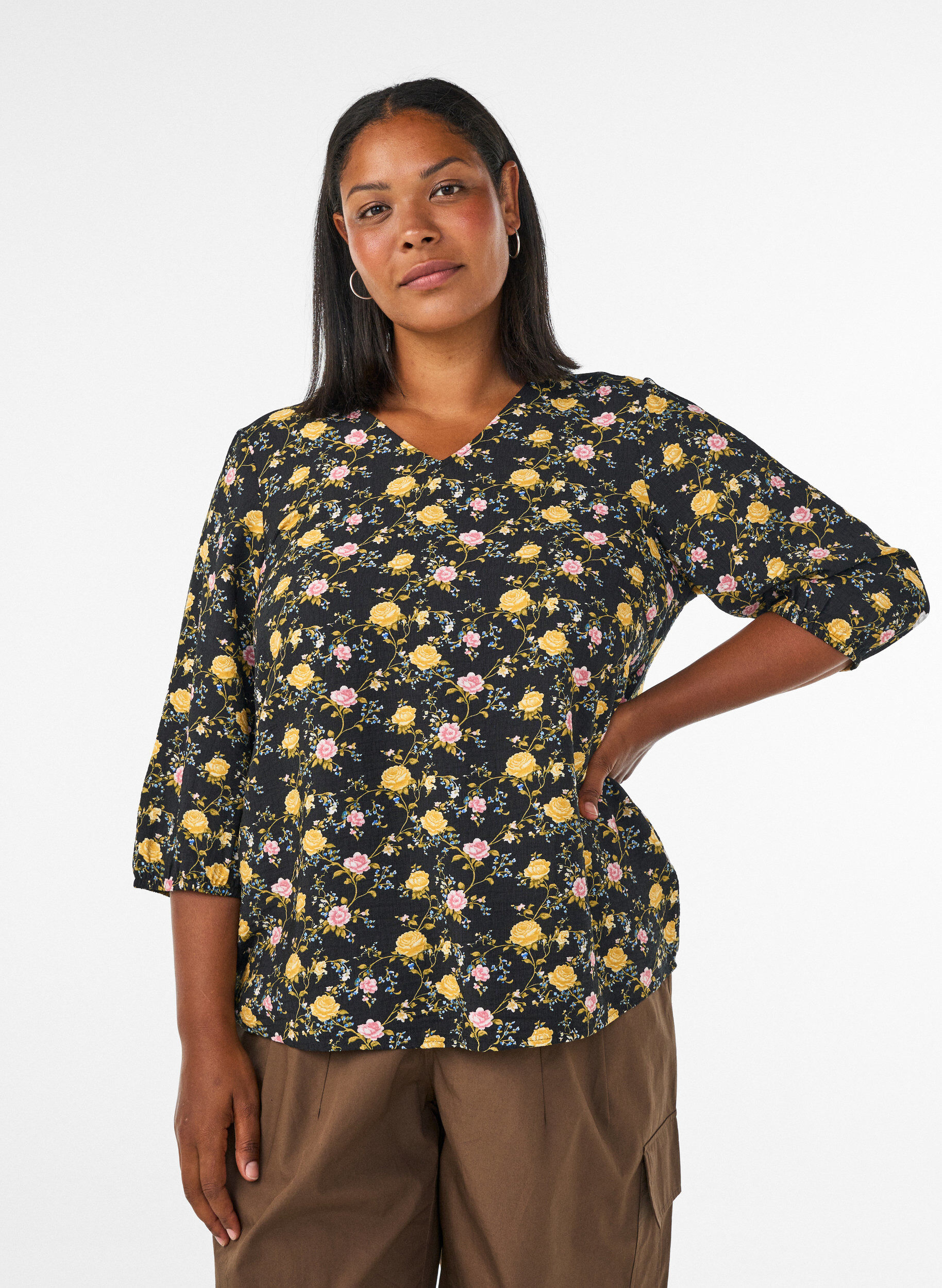ZizziBlouse imprim&eacute;e en viscose avec manches 3/4, Noir, Model image number 0