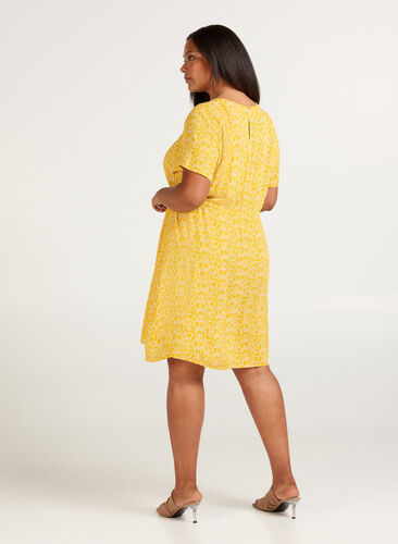 Robe manches courtes, Yellow Branch, Model image number 1
