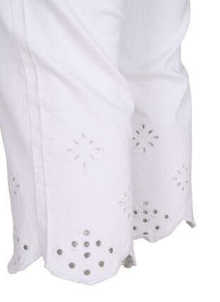 Pantalon capri avec broderie anglaise, White, Packshot image number 3