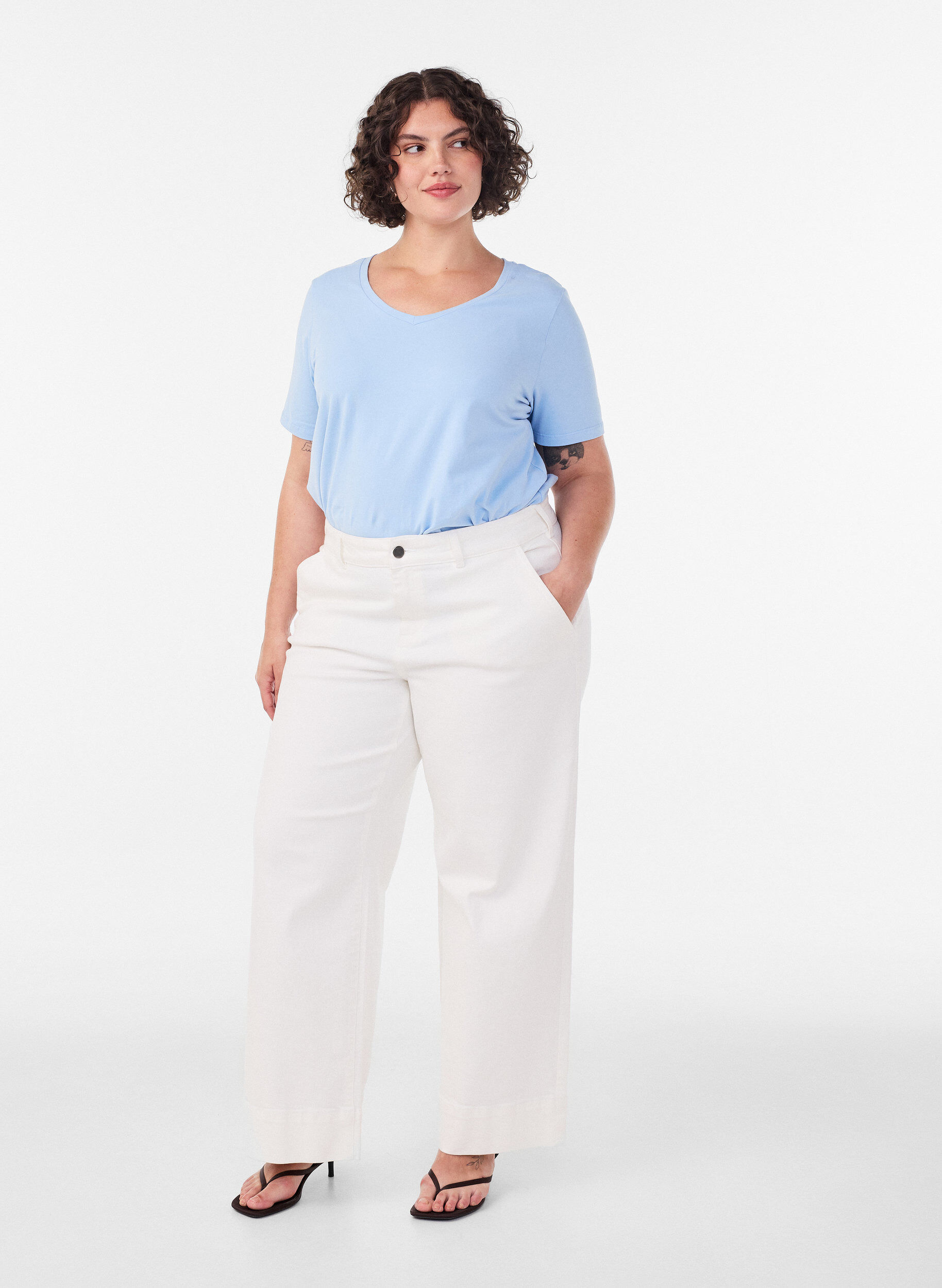 ZizziT-shirt en coton uni basique, Bleu Clair, Model image number 1