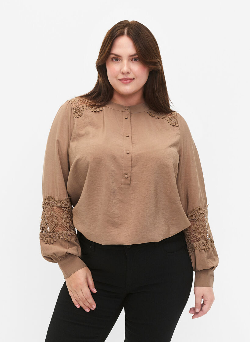 Blouse van viscose met gehaakte details, Caribou, Model image number 0