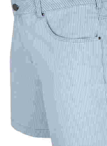 Short en jean à rayures, Light Blue Stripe, Packshot image number 2