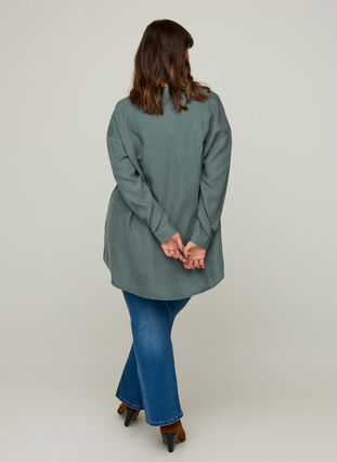 Lyocell blouse met v-hals, Balsam Green, Model image number 1