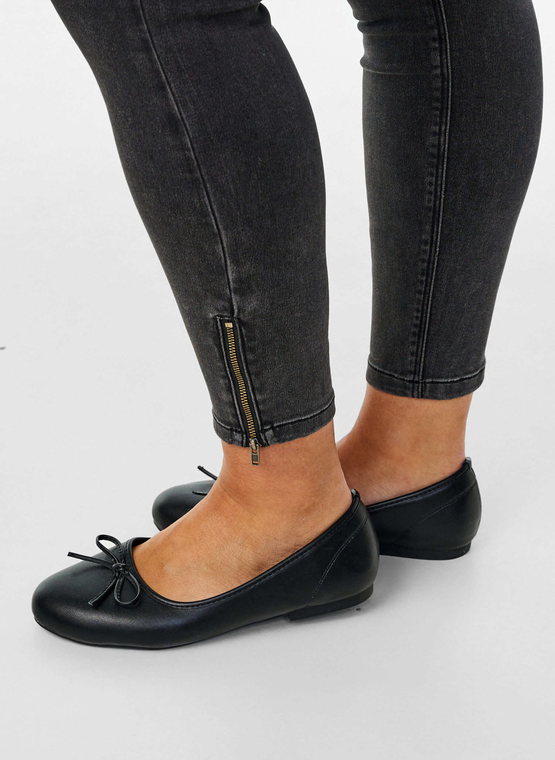 ZizziCropped Amy jeans met rits, Grijs, Model image number 4