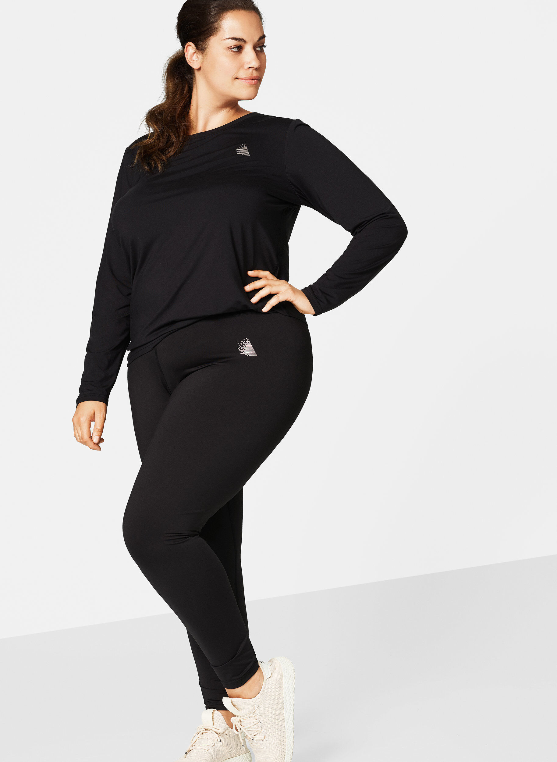 ZizziSportblouse met lange mouwen, Zwart, Model image number 3