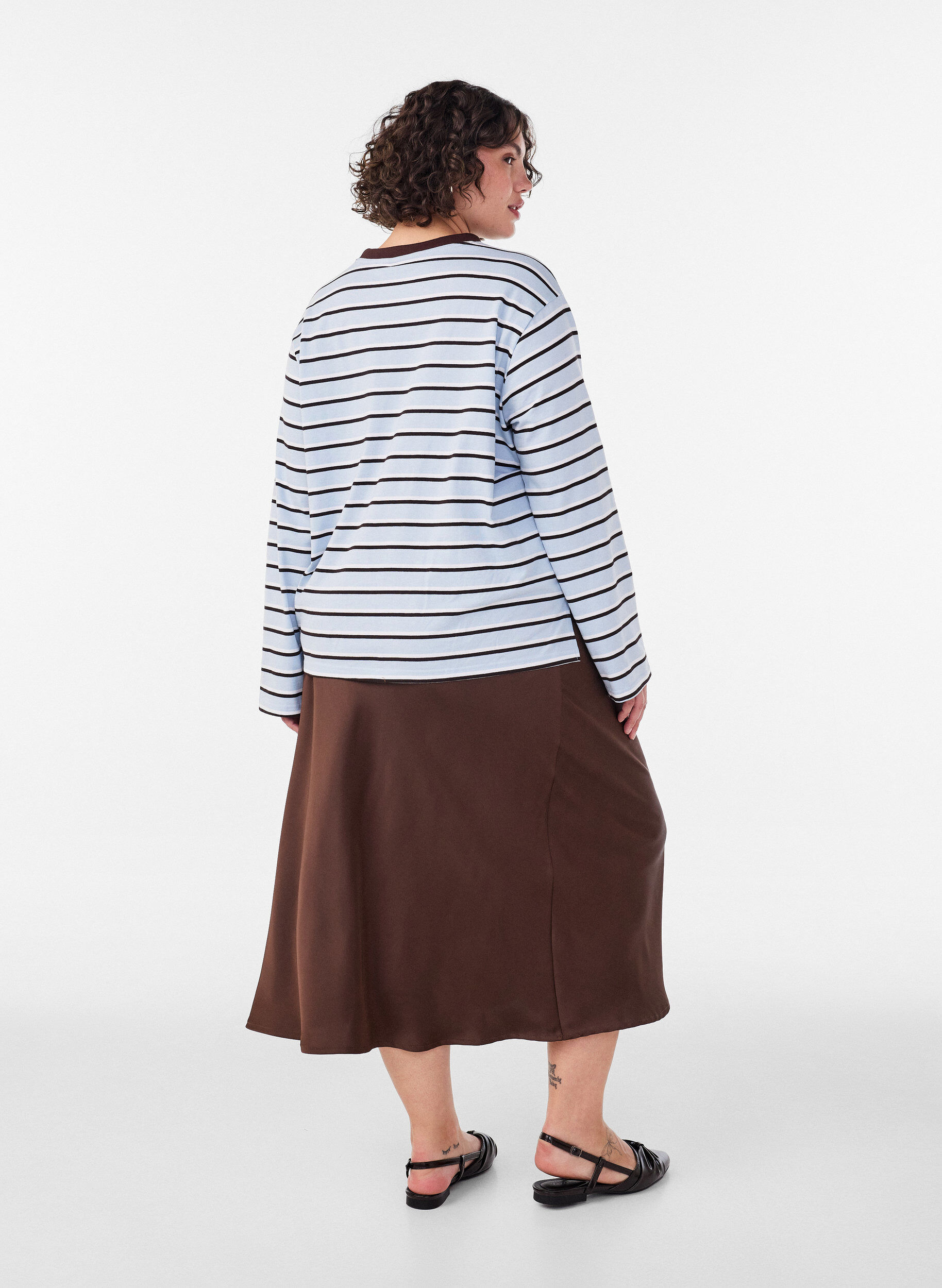 ZizziJupe midi en satin, Marron, Model image number 1
