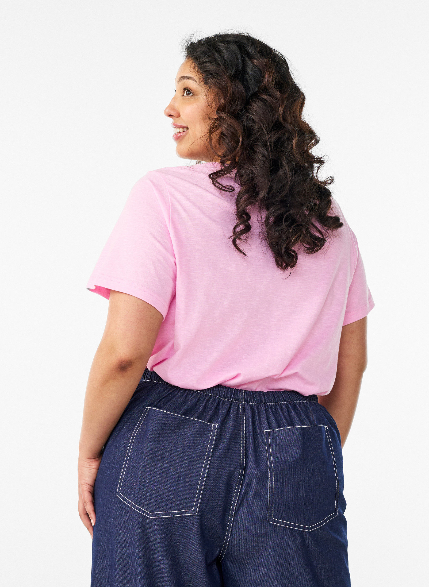 ZizziT-shirt met knoopdetail, Roze, Model image number 2