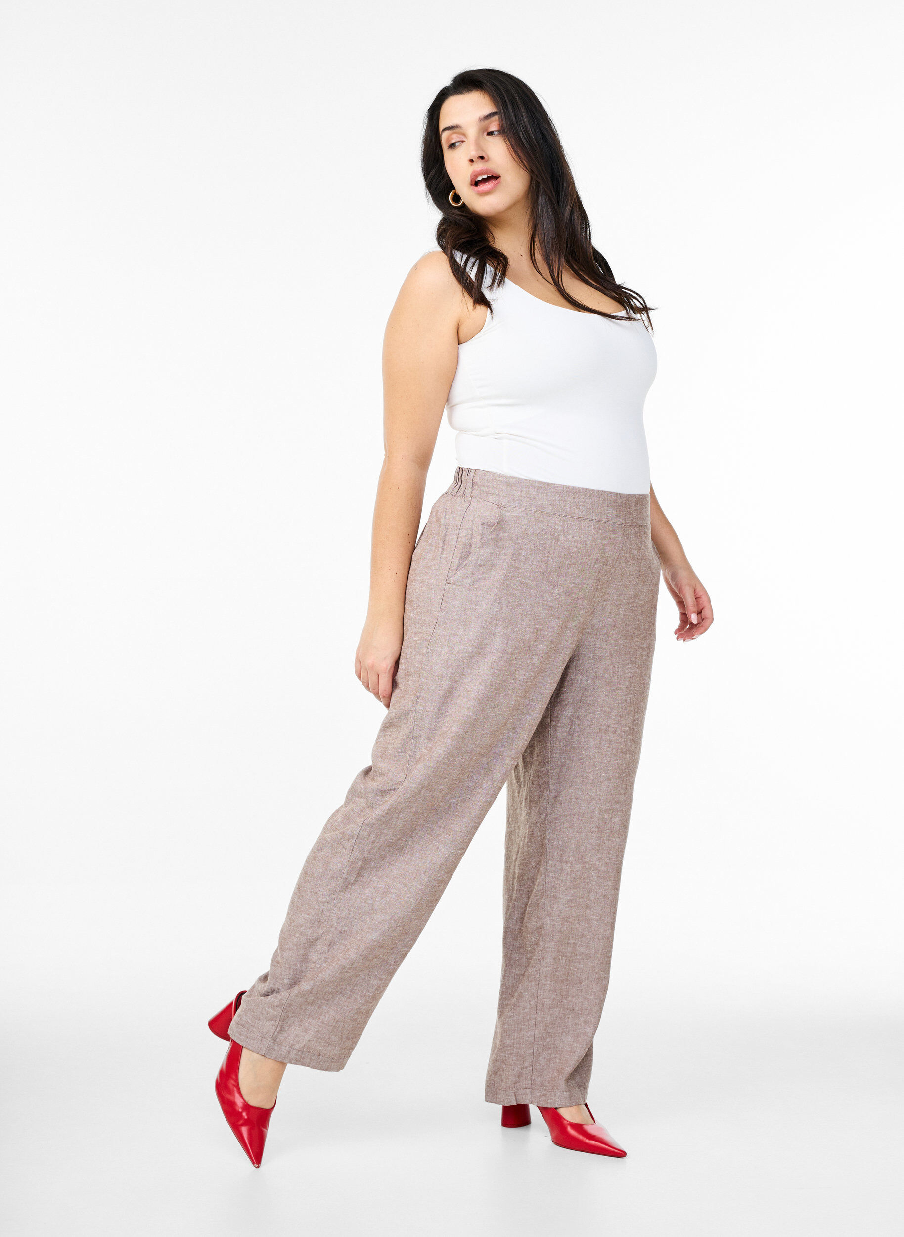 ZizziLinnen en viscose broek met losse pasvorm, Bruin, Model image number 0
