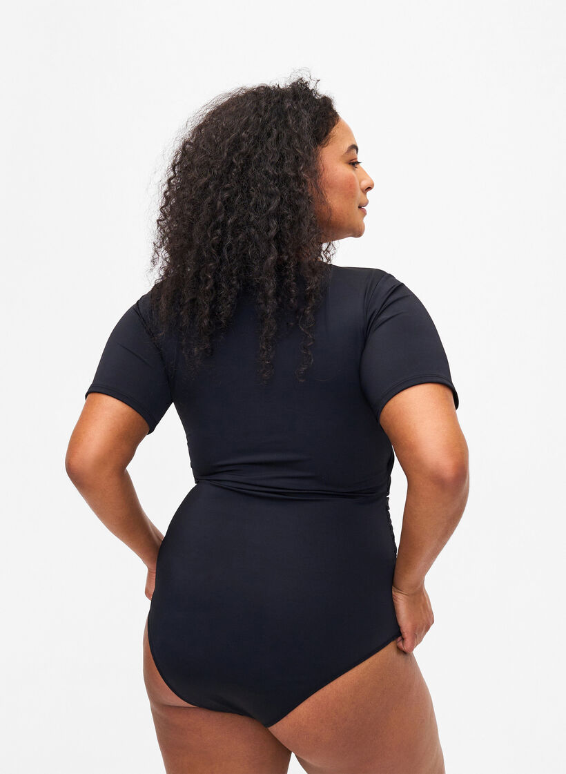 Badpak met rits en korte mouwen, Black, Model image number 1