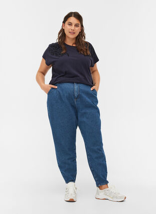 Slouchy-fit jeans van katoen, Blue denim, Model image number 0
