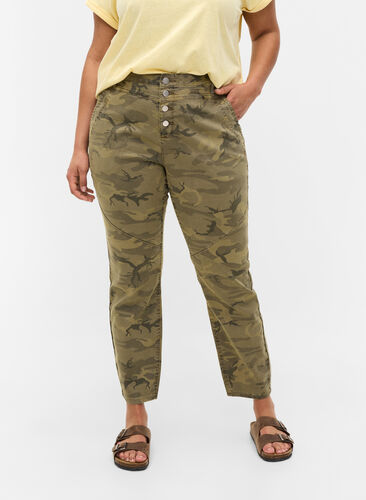 Pantalon près du corps avec imprimé camouflage, Camouflage, Model image number 1