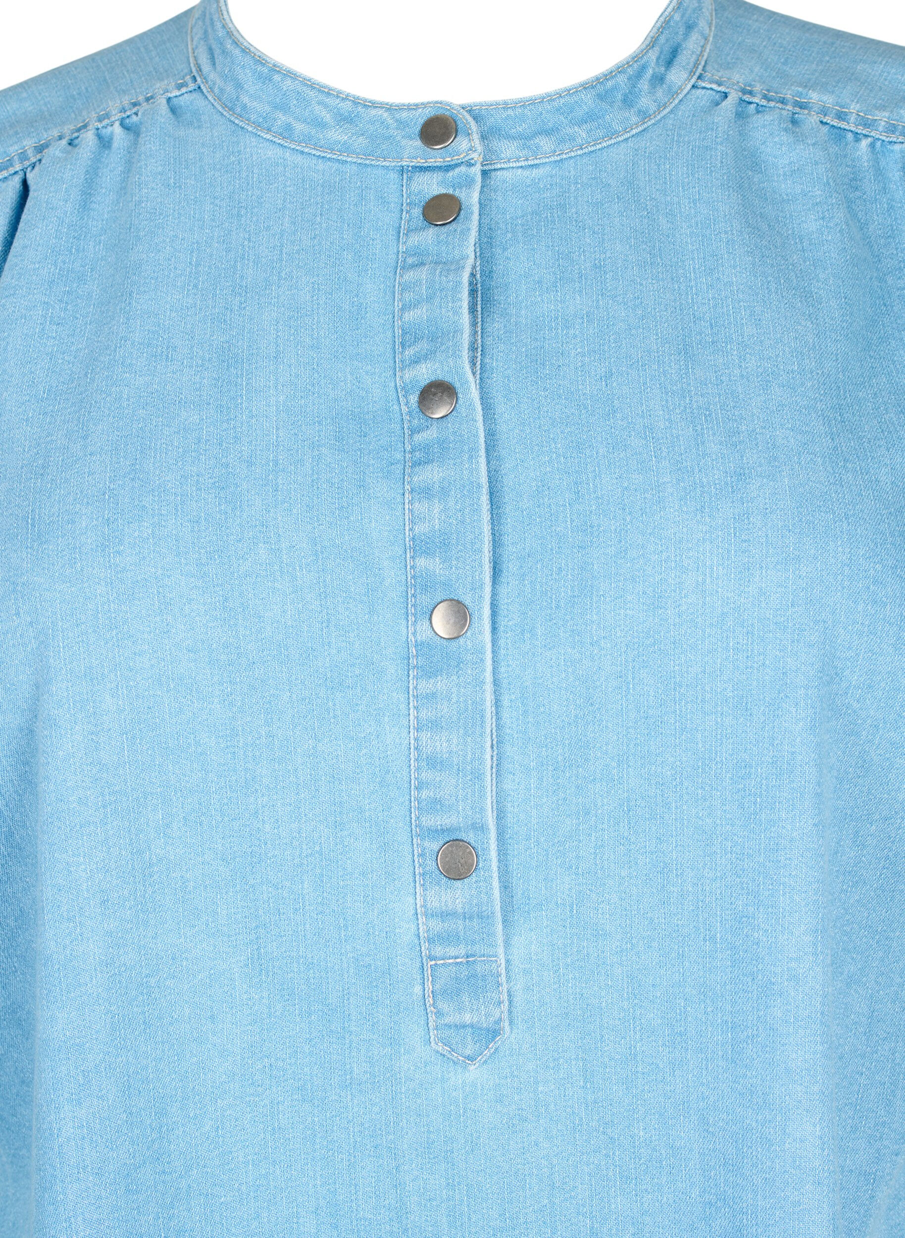 Zizzi Robe en jean &agrave; manches courtes avec silhouette en A, Light blue denim, Packshot image number 2