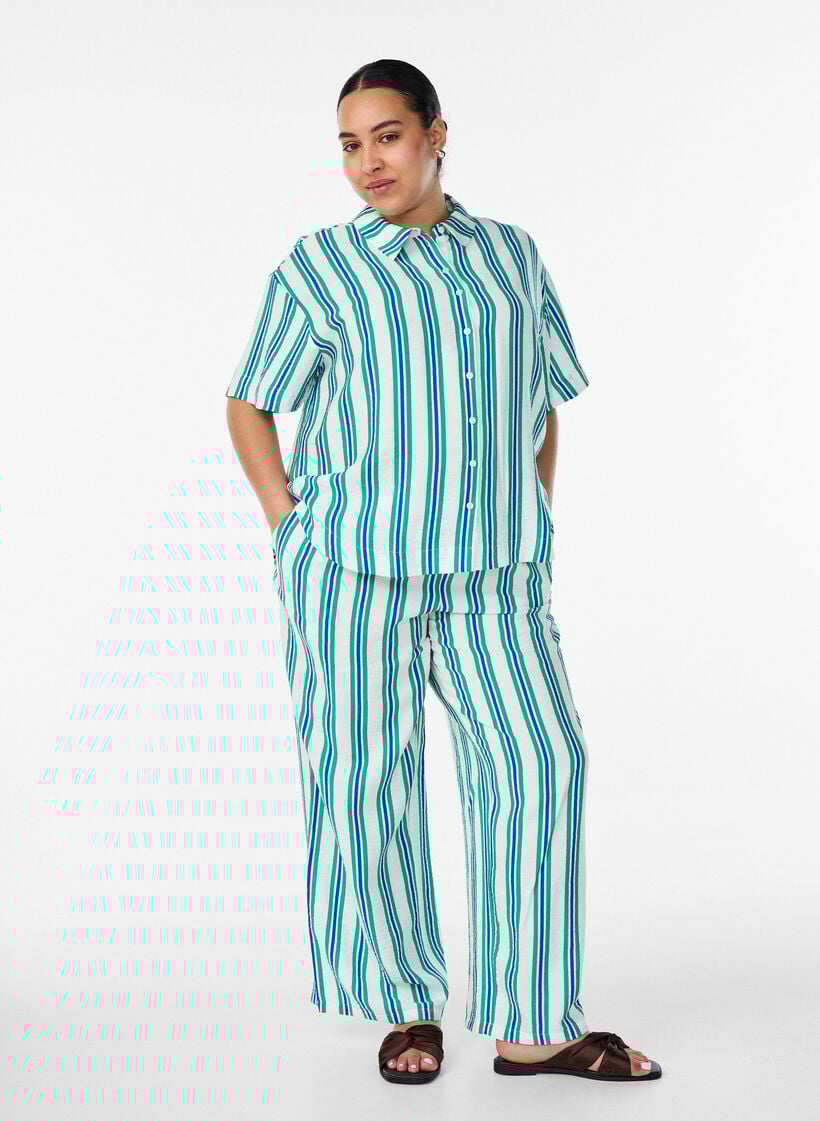 Chemise &agrave; rayures en viscose &agrave; manches courtes, Vanille, Model image number 1