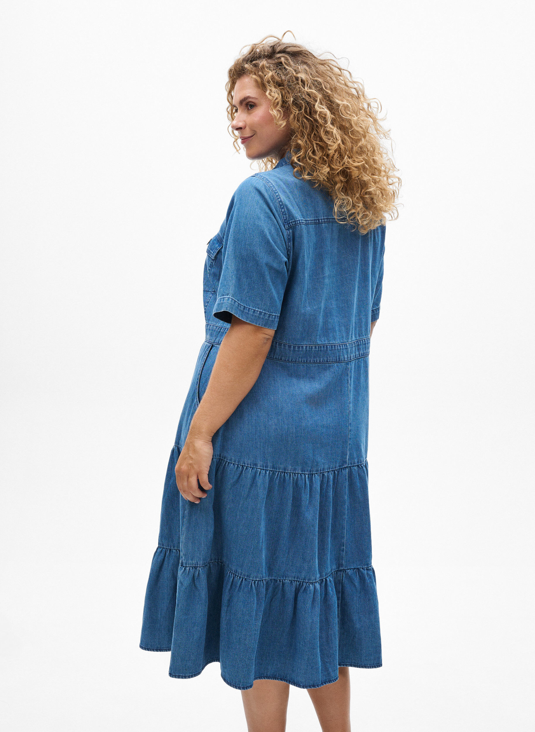 ZizziMidi denim jurk met knopen en korte mouwen, Blauw, Model image number 2