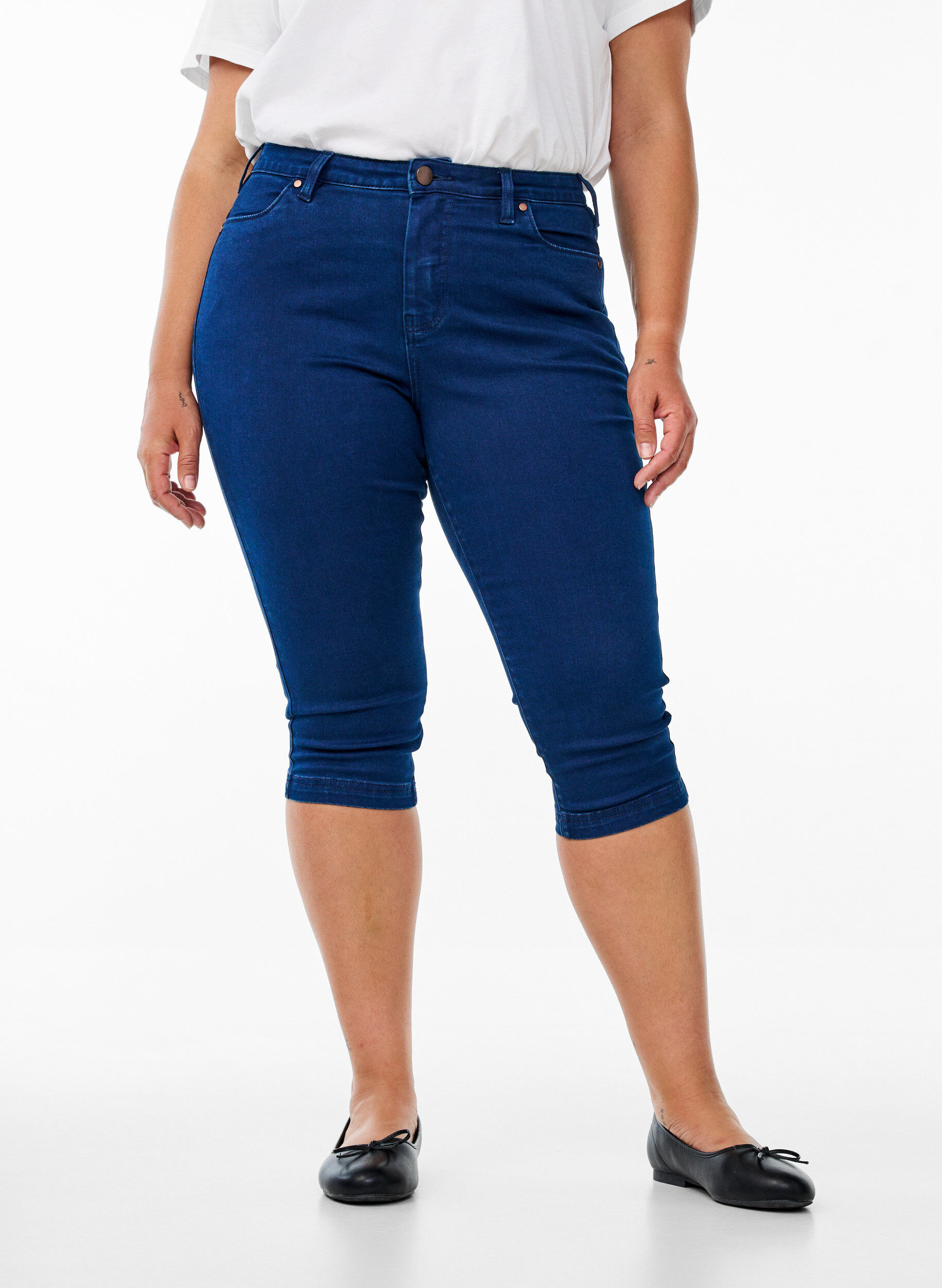 ZizziJean capri Amy &agrave; taille haute et coupe super slim, Bleu, Model image number 2