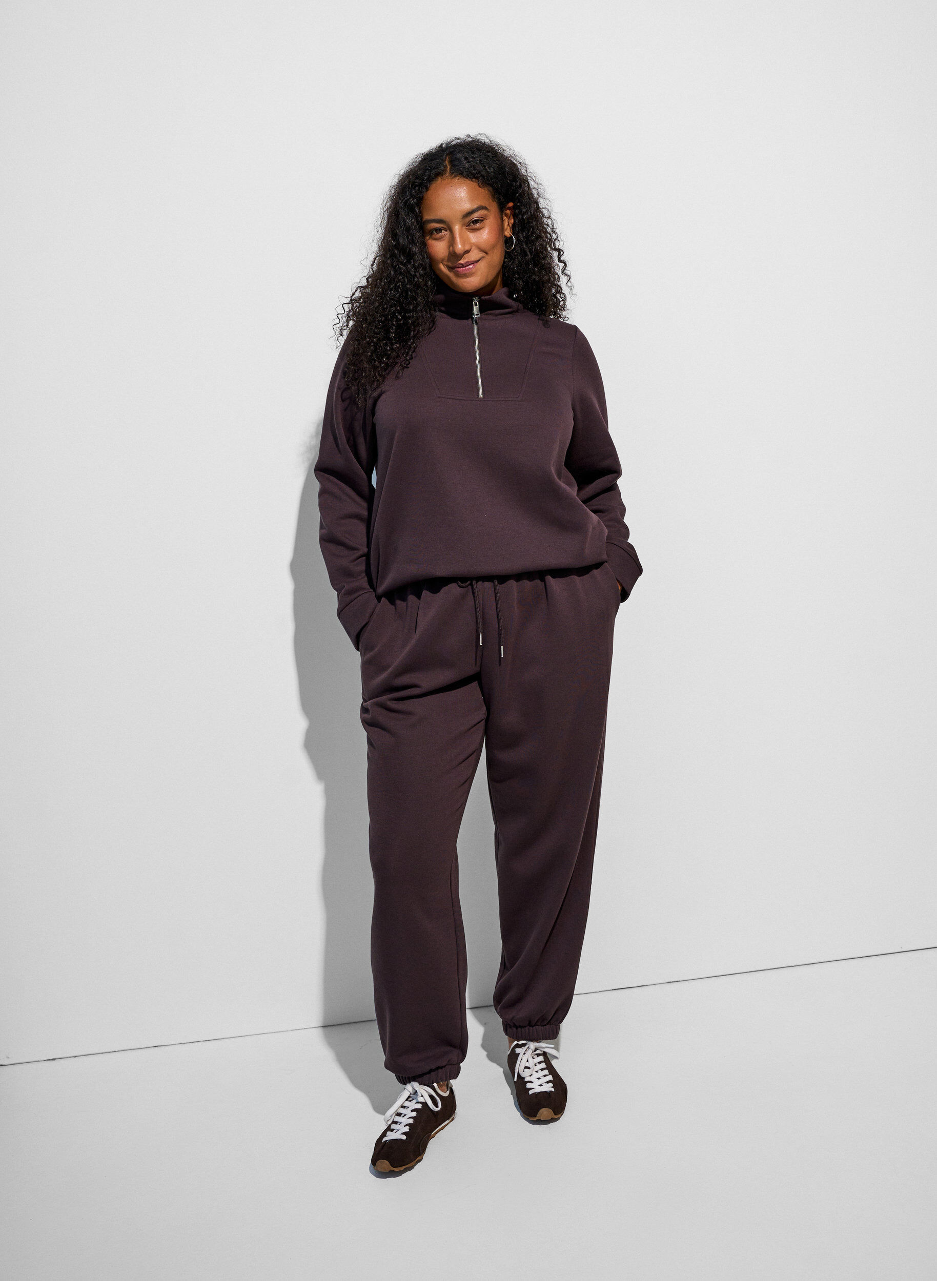 ZizziSweatpants met hoge taille en trekkoord, Bruin, Model image number 1