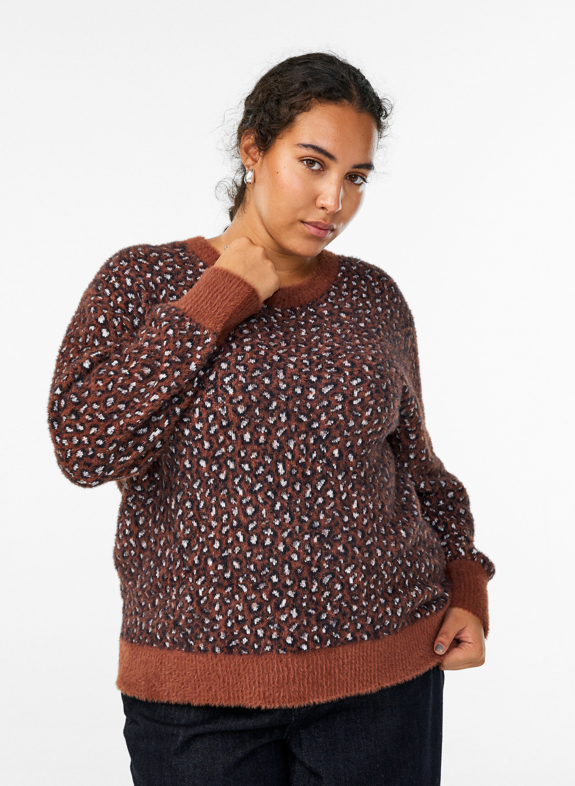 Maille &agrave; imprim&eacute; animalier et au fini duveteux, Rouge, Model