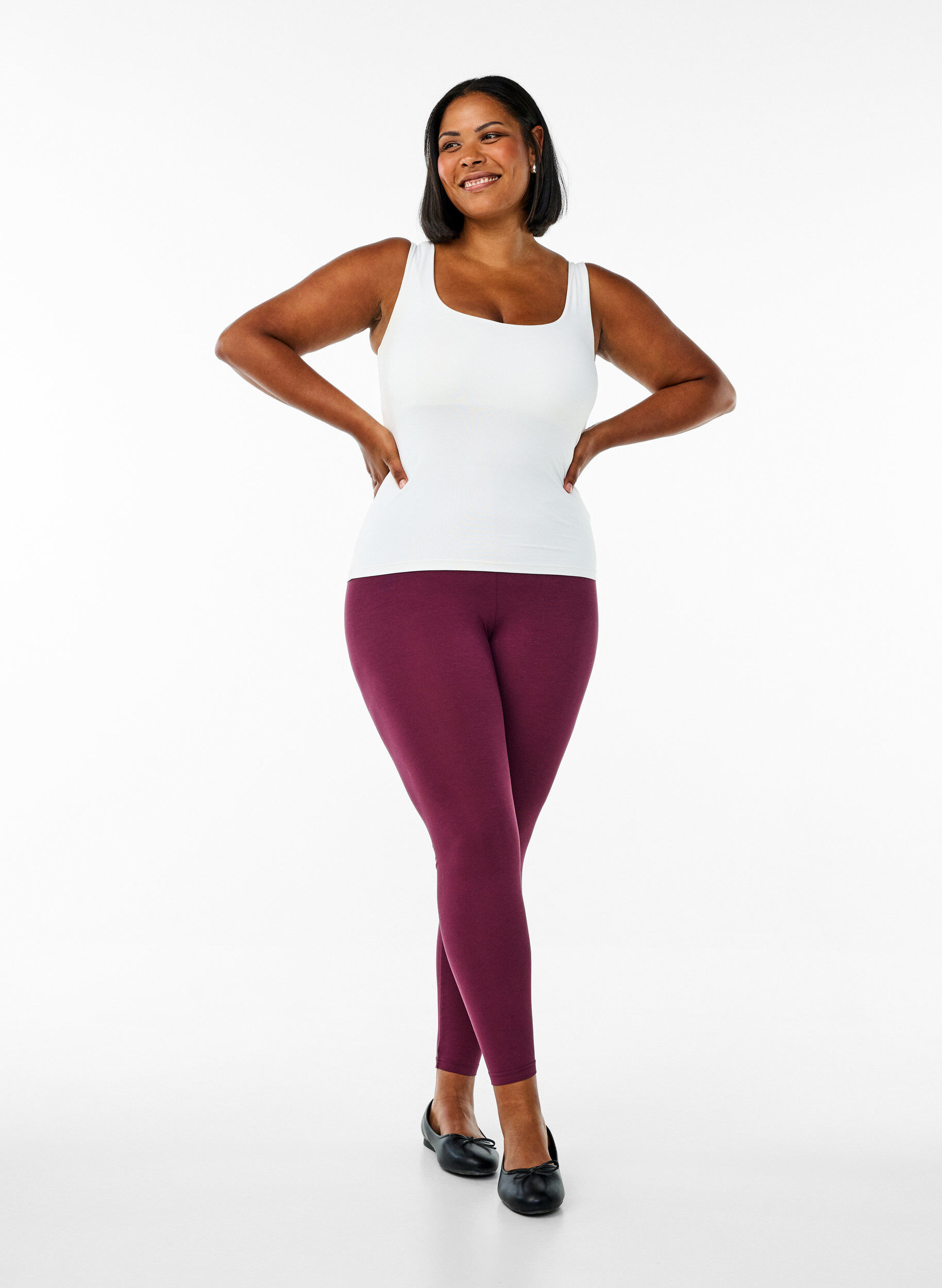 Zizzi Leggings basiques en viscose, Bordeaux fonc&eacute;, Model image number 1
