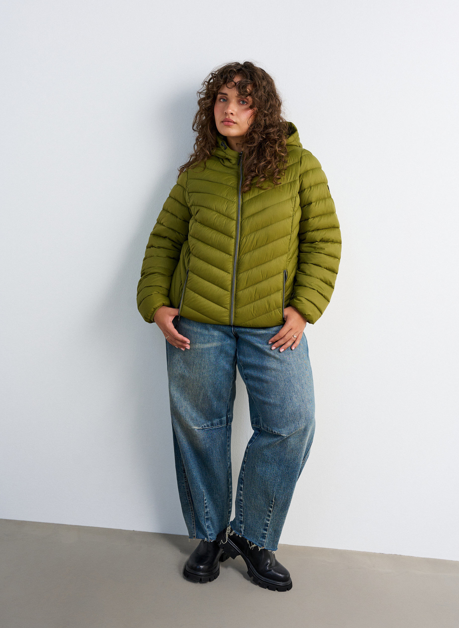 ZizziVeste l&eacute;g&egrave;re &agrave; capuche, Vert, Model image number 1