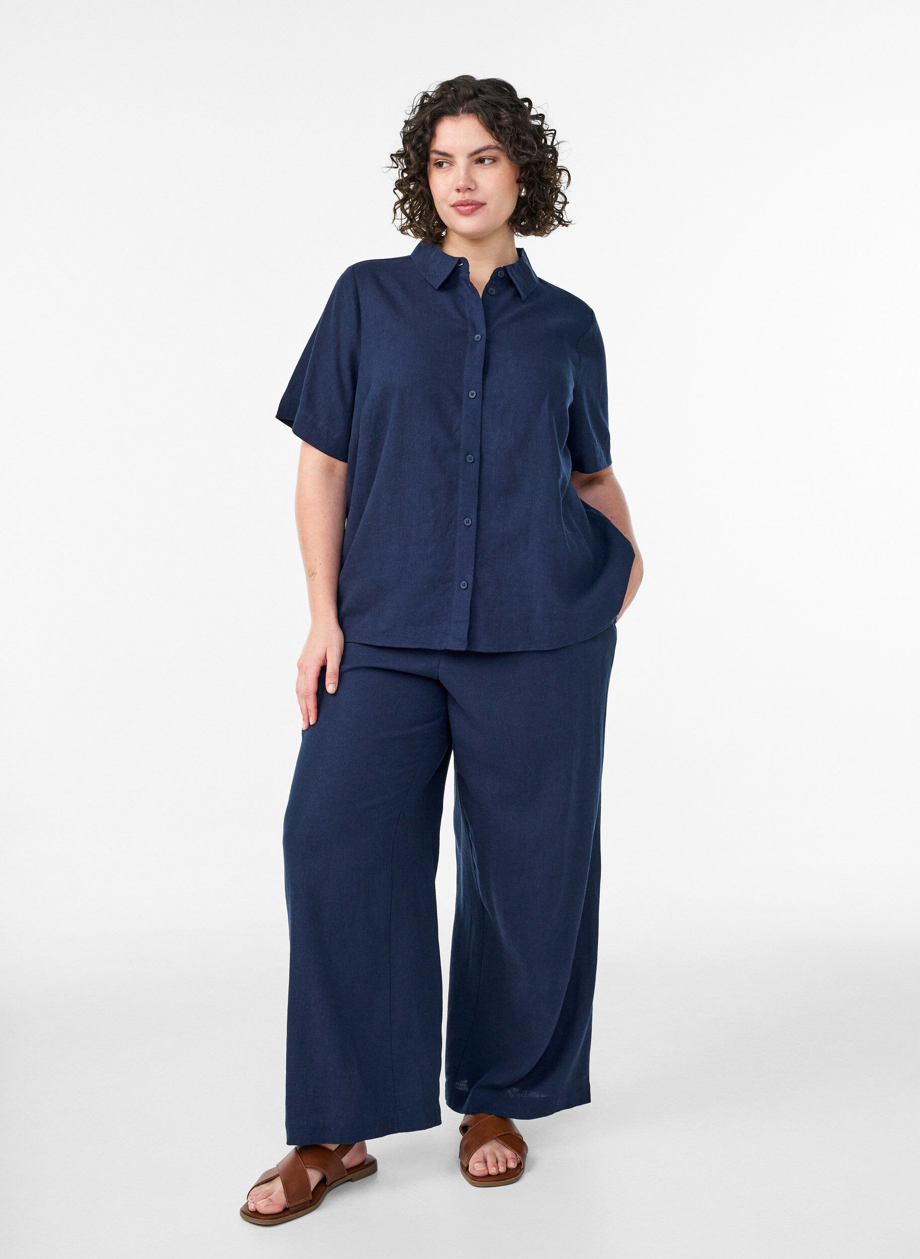 ZizziShirt met korte mouwen in linnen en viscose, Blauw, Model image number 1